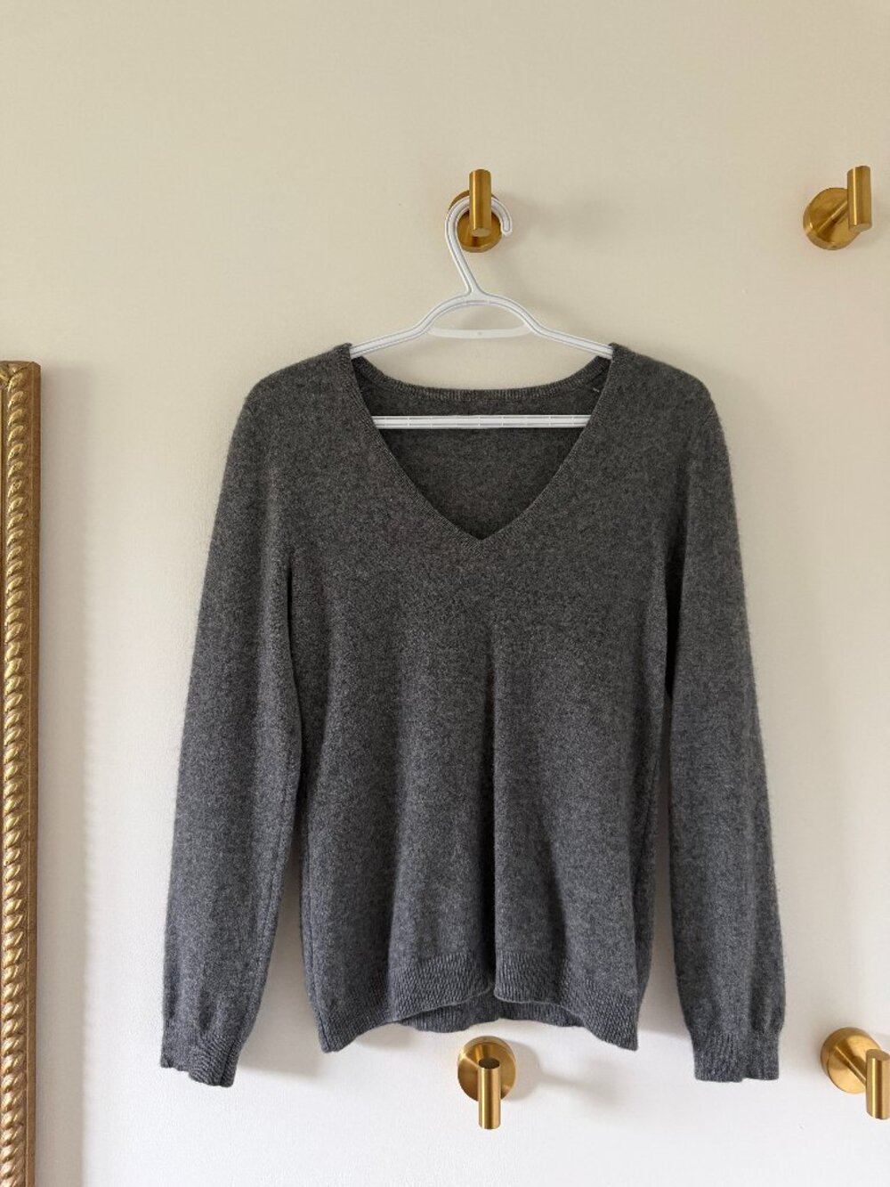 Cashmere sweater